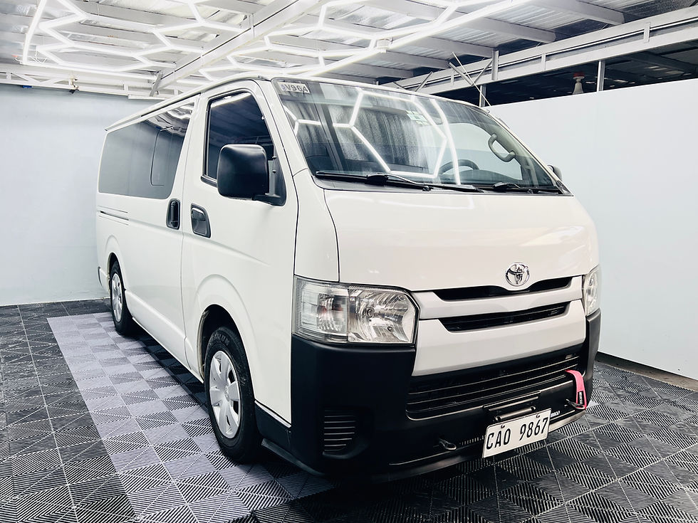 Thumbnail: 2018 TOYOTA HIACE COMMUTER 3.0 DIESEL MANUAL  78,000 KMS ONLY ORIGINAL MILEAGE
