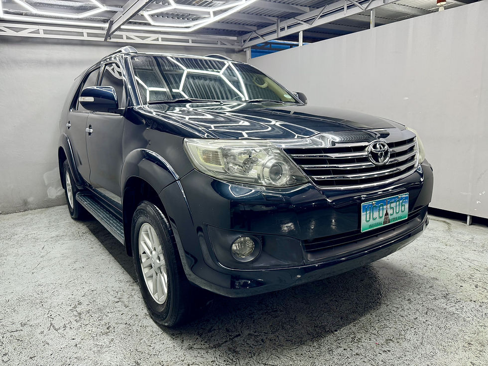 Thumbnail: 2012 TOYOTA FORTUNER 2.7 G GAS A/T AUTOMATIC 4X2 FRESH UNIT INSIDE AND OUT! FLAW