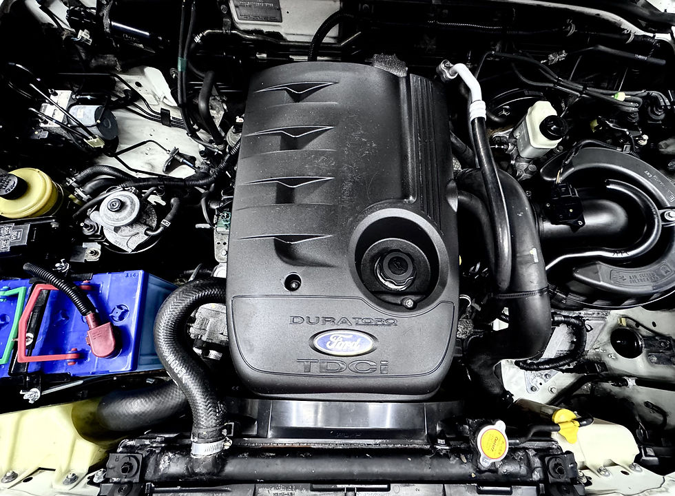 Thumbnail: 2011 FORD EVEREST 2.5L A/T AUTOMATIC DIESEL FRESH INSIDE AND OUT! FIRST OWNER SA
