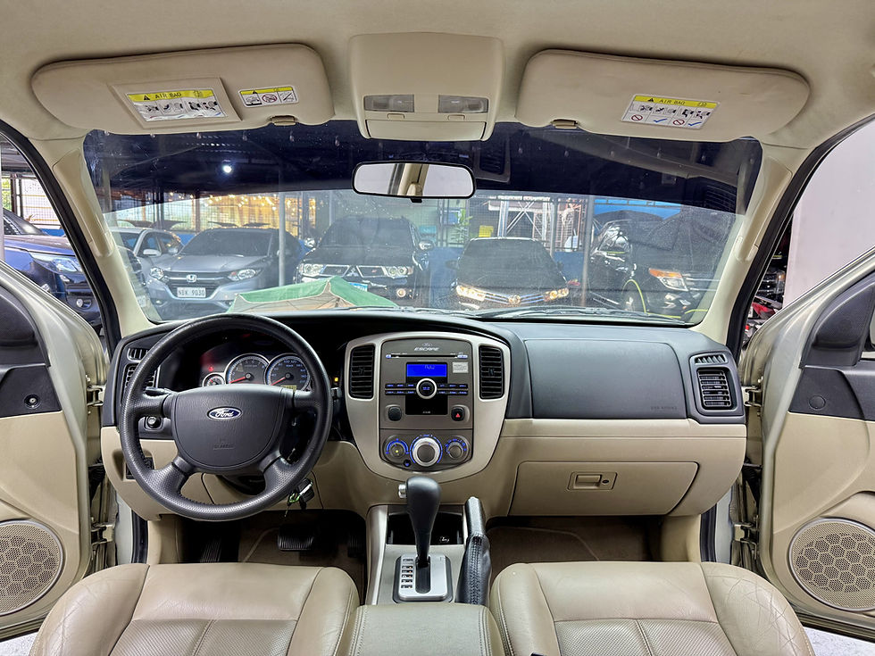 Thumbnail: 2010 FORD ESCAPE 2.4 XLT A/T AUTOMATIC GAS FRESH INSIDE AND OUT! ORIGINAL 87,000