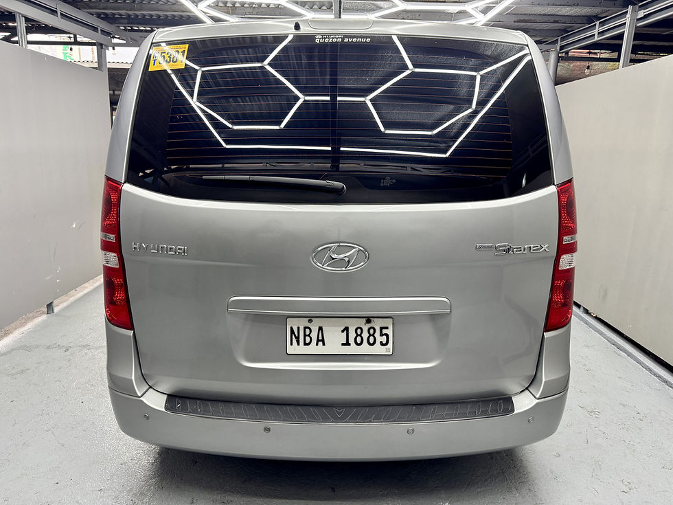 Thumbnail: 2018 HYUNDAI GRAND STAREX 2.5L M/T MANUAL DIESEL FRESH FLAWLESS FIRST OWNER!