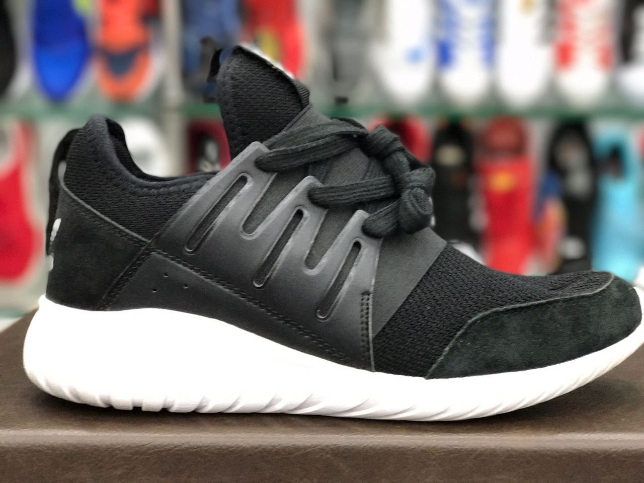TUBULAR