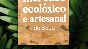 O Mercado Ecolóxico e Artesanal de Bueu enfronta o mal tempo