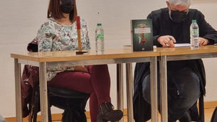 Ledicia Costas presenta o seu novo libro ‘Golpes de luz’