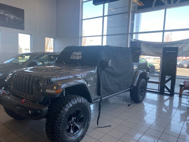 Thumbnail: Front side view of Rain Gear cover on 2020-2024 JT Gladiator with lightbar.