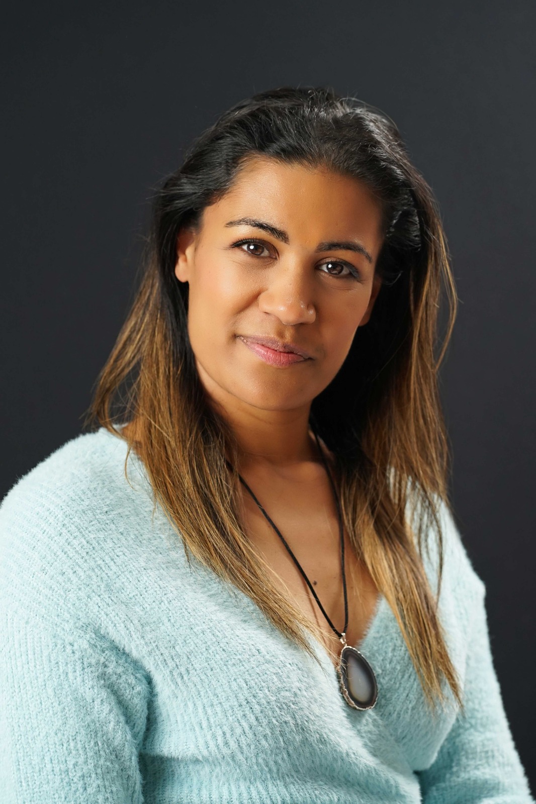 Writer: Stefanie Helene