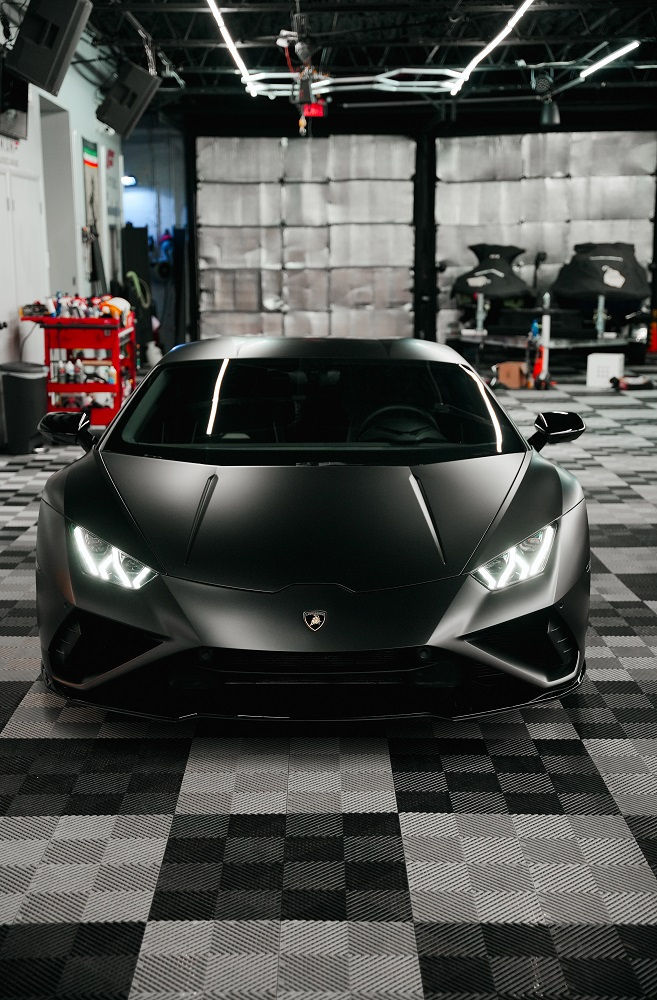 3 Reasons to Rent an Exotic Car for a Business Event