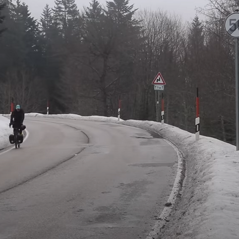 Cycling Solo. Ruta de la seda en Gravel Bike: 12,000km y 18 países. 