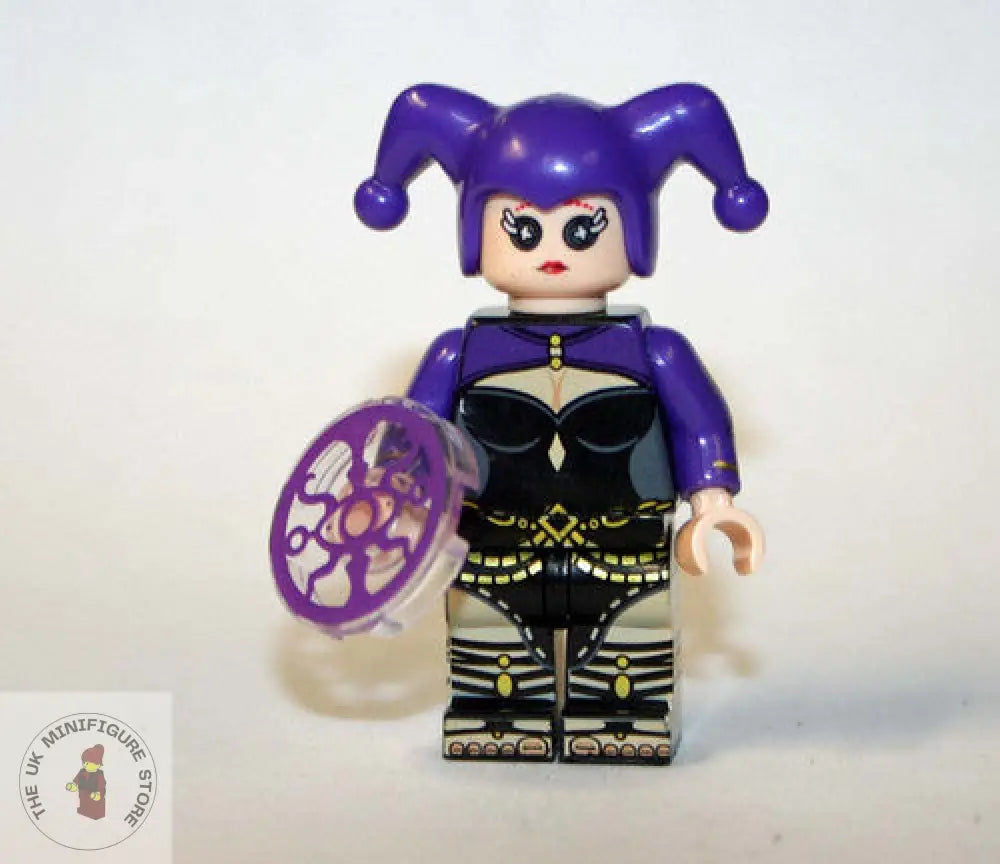 Horror Minifigure - Figure 6 - Priestess