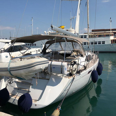 Jeanneau yacht 57
