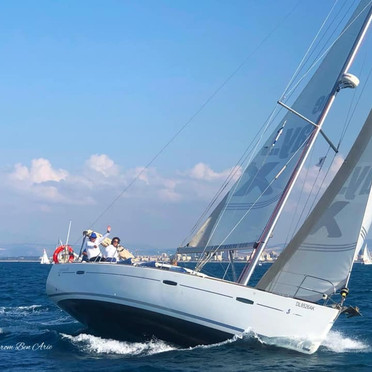 Beneteau Oceanis 40