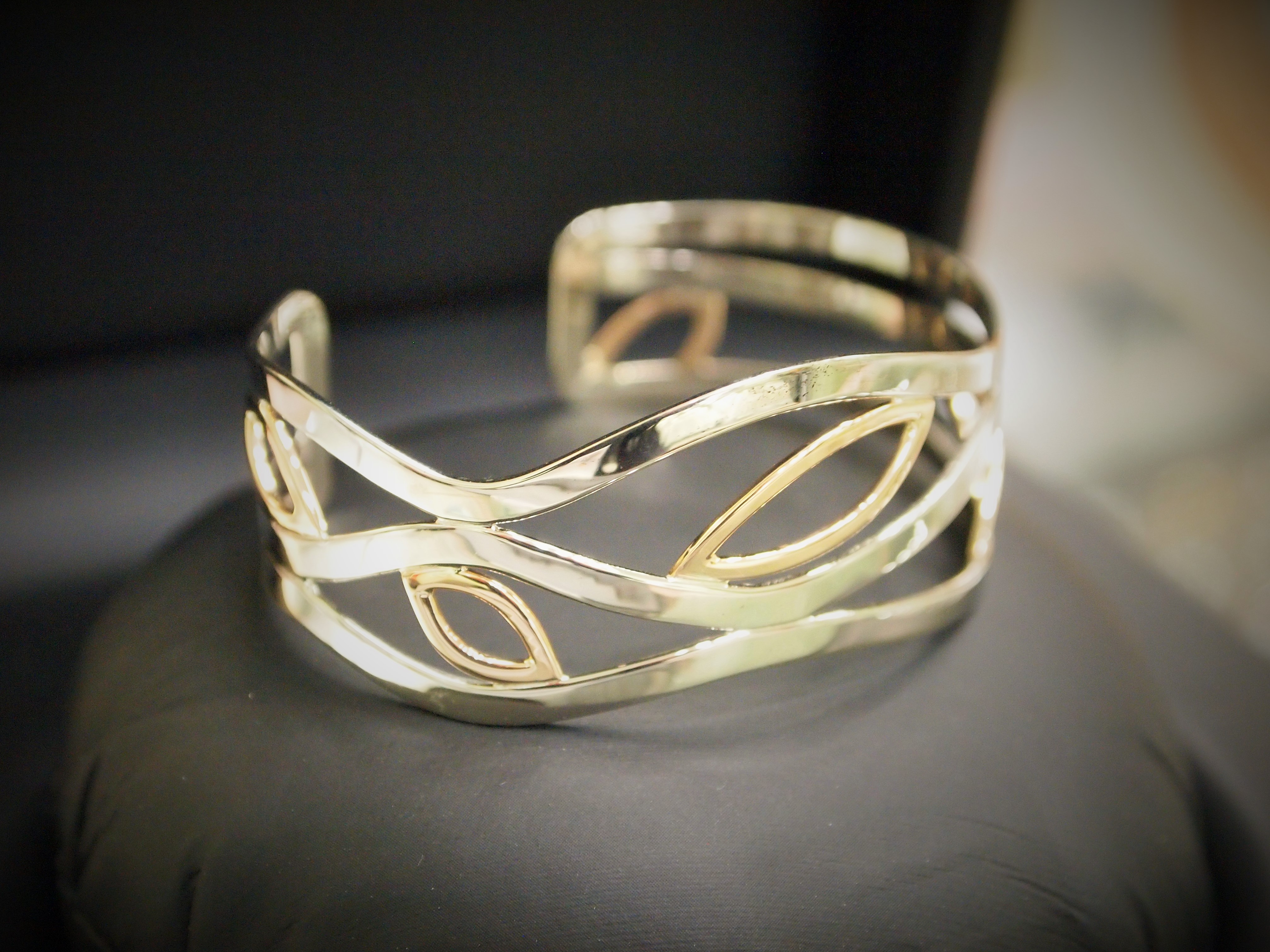 18kt Cuff