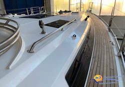 BAVARIA CRUISER 37_0043