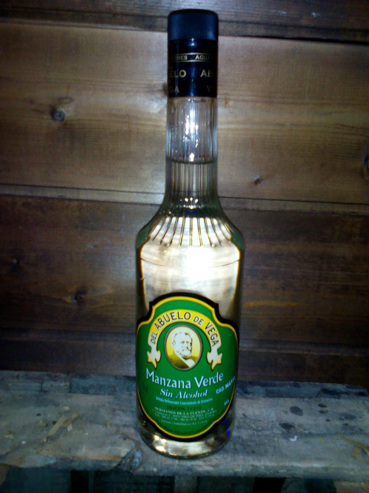 Avellana y manzana verde sin alcohol