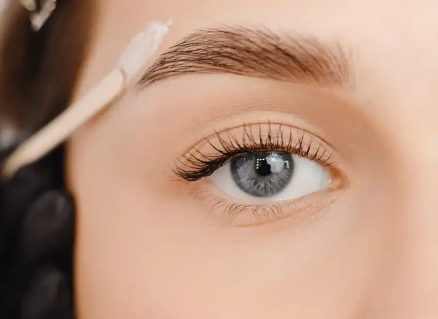 Augenbrauen Waxing