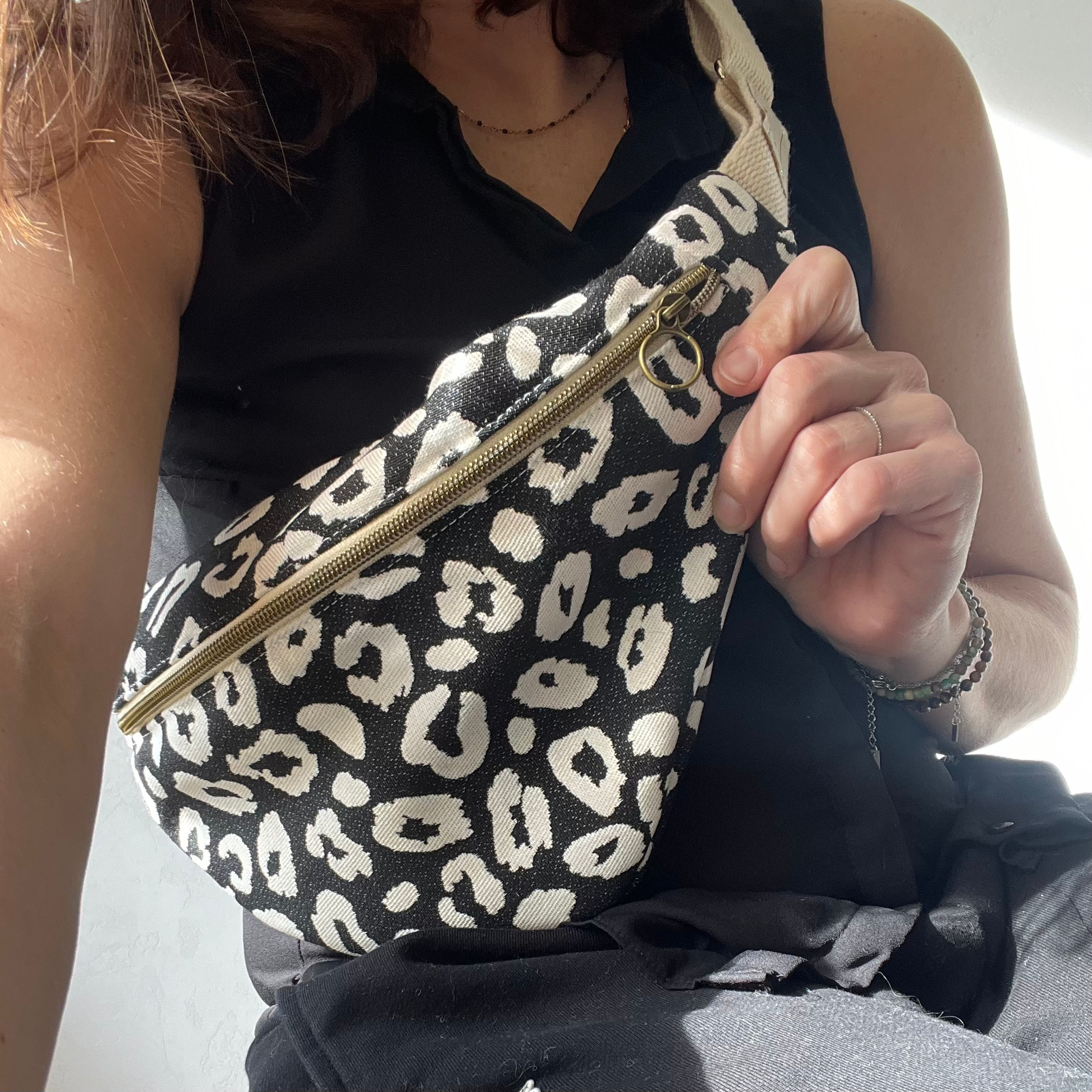 Banane leopard - fond noir