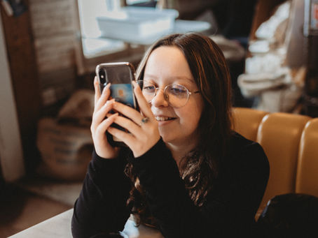 Comment faire pour que mon enfant ne passe pas l'été sur son téléphone