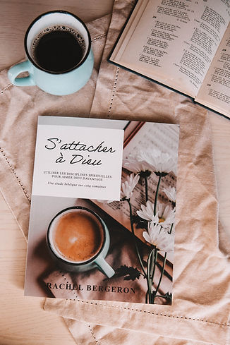 2021-12 Livre - S'attache à Dieu 6332.jpg