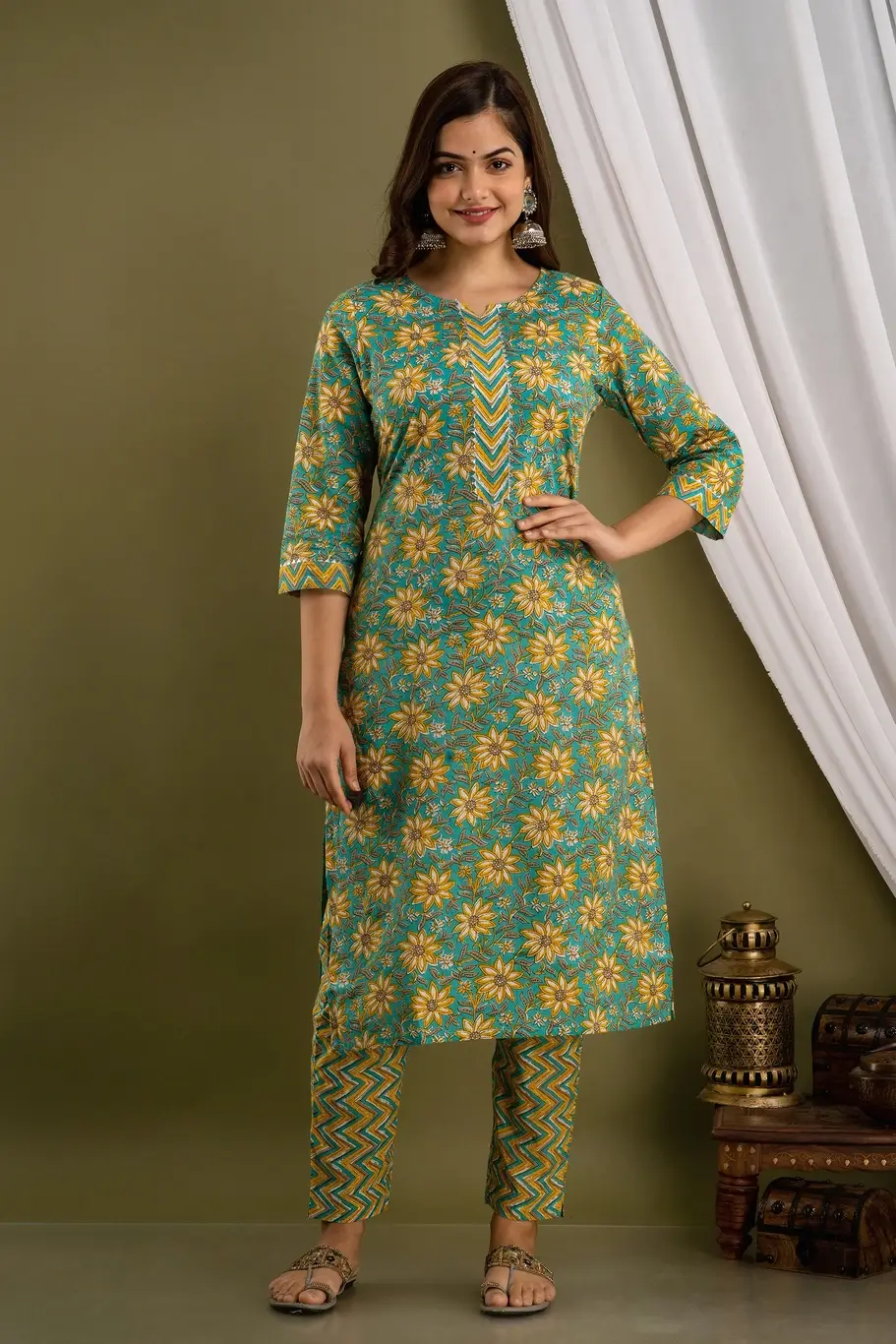 Thumbnail: Women Green Cotton Block Printed Plus size Kurta With Pants &