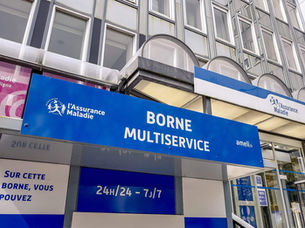 Auto-déclaration des arrêts maladie courts : l’intérêt de l’exécutif suscite la colère des syndicats