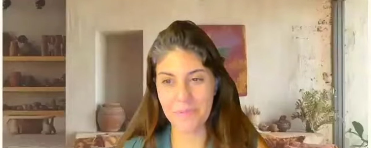 עינב מתארחת בפודקאסט