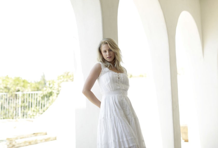 Lili Reinhart roteirista?