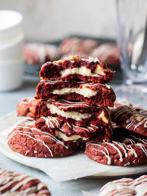 Red Velvet Cream Cheese-filled Cookies
