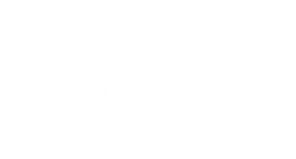logo mayra lara.png