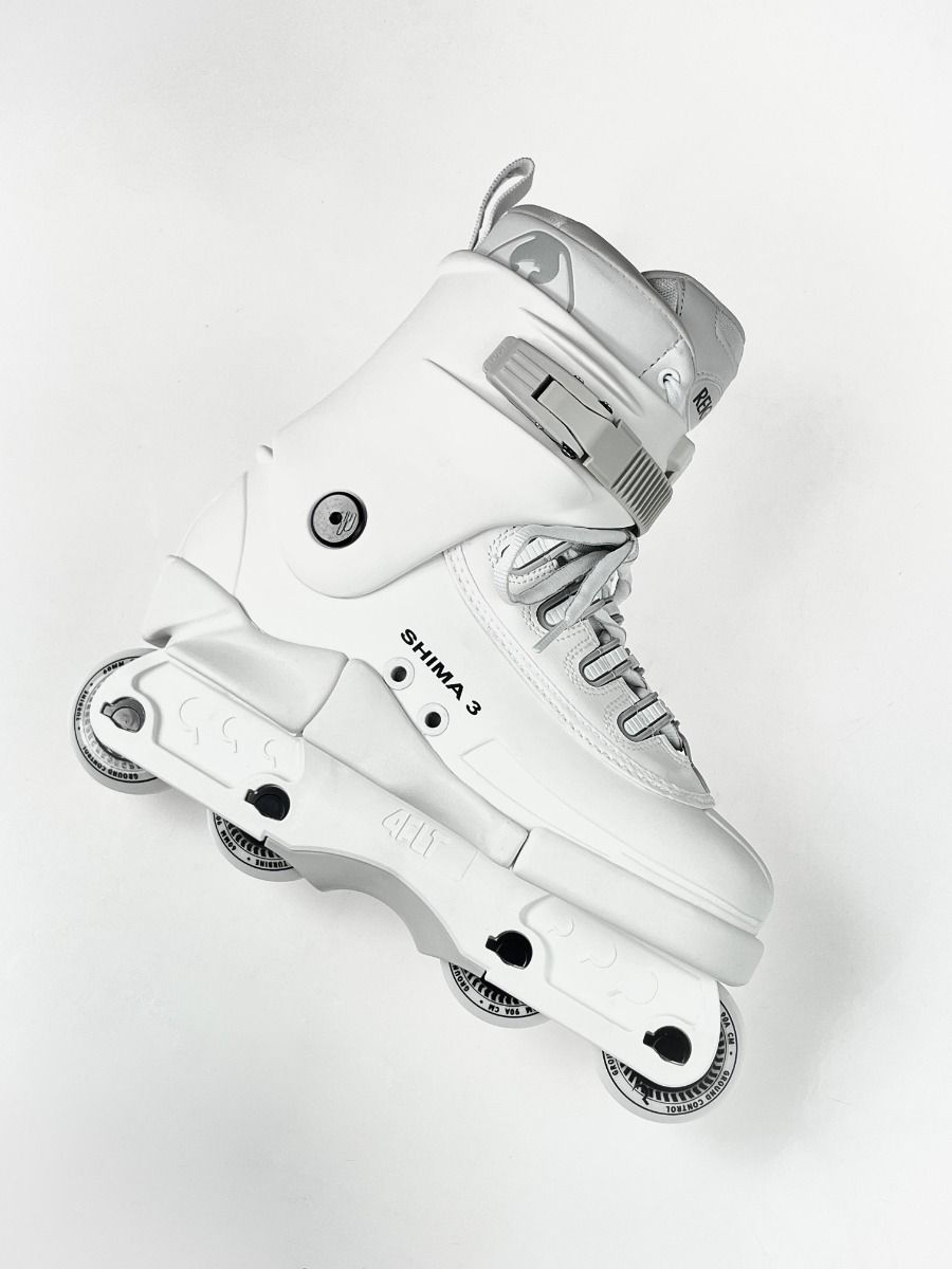 Thumbnail: Razors Shima 3 Remastered Skates