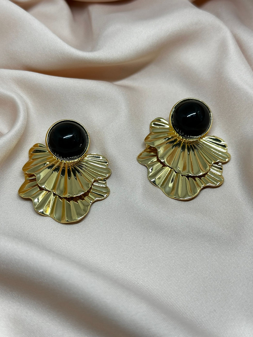 Küçük resim: Sallantılı yaprak küpe