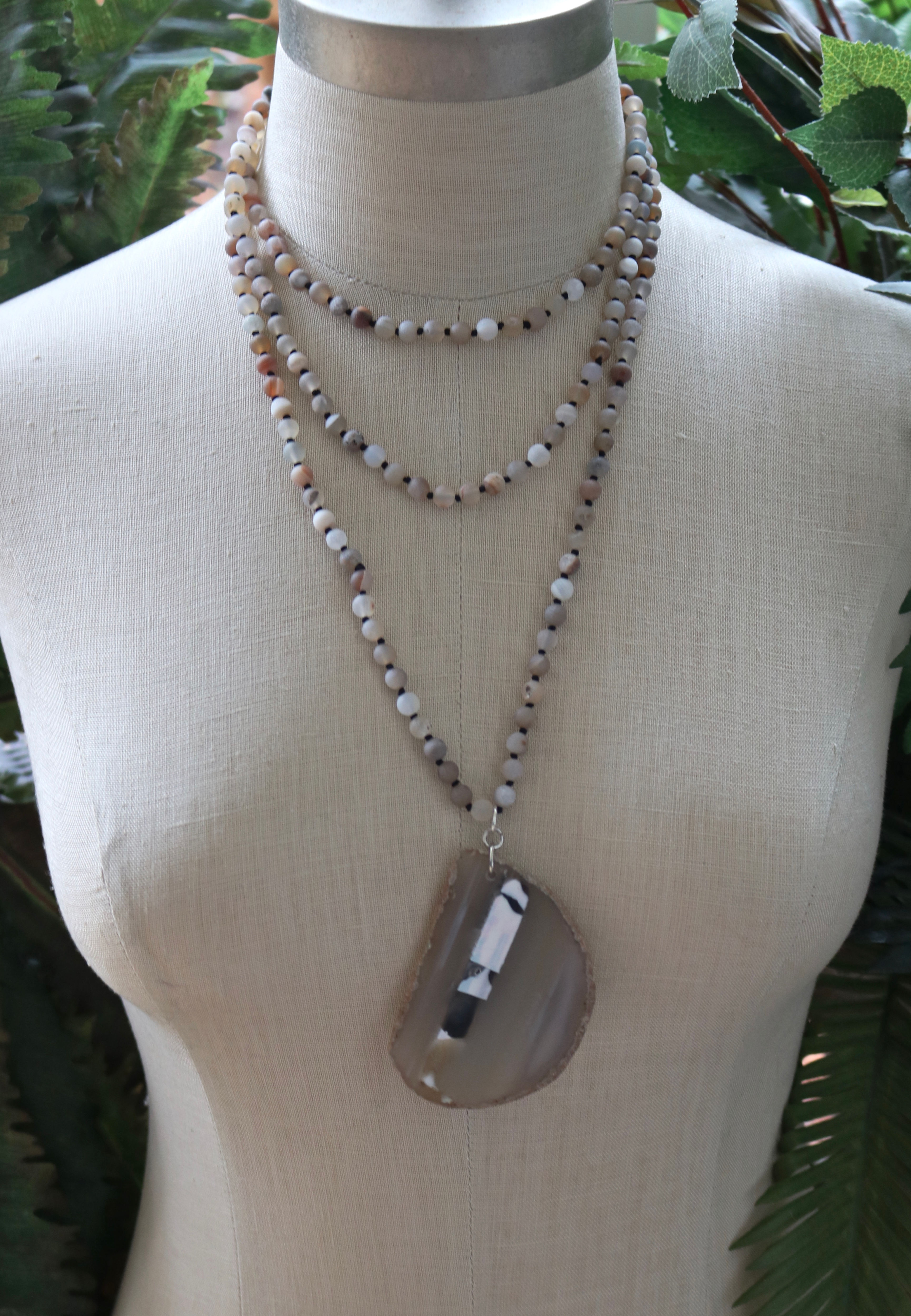 Geo Pendant Necklace