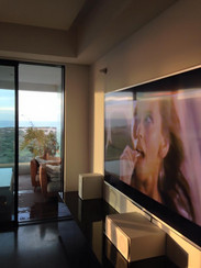 1475924_1586115658290572_590897247677958