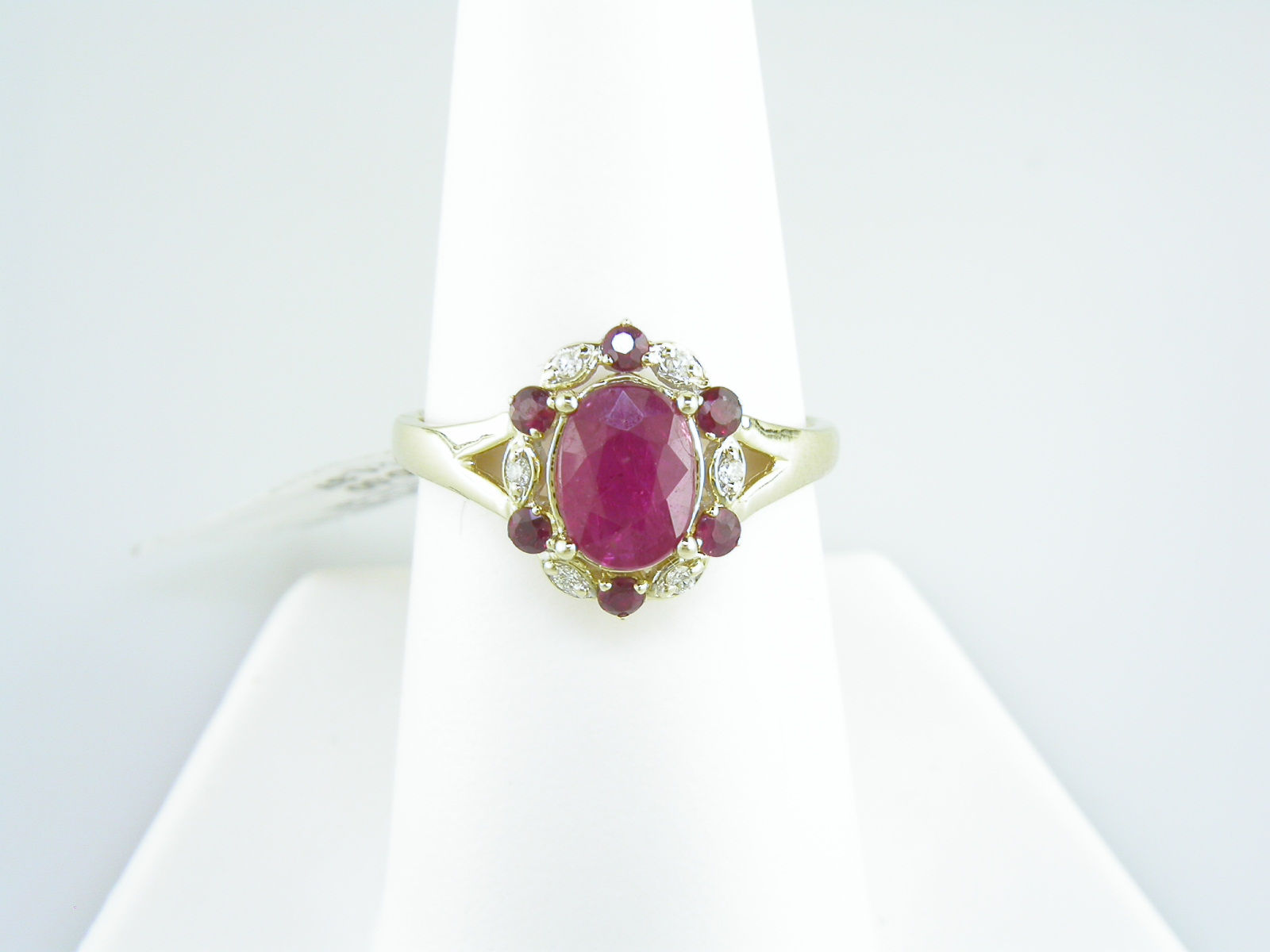 14k ruby and diamond fashion ring