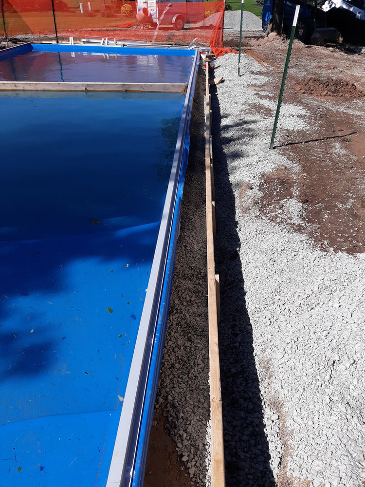 How to install paver coping on a fiberglass pool