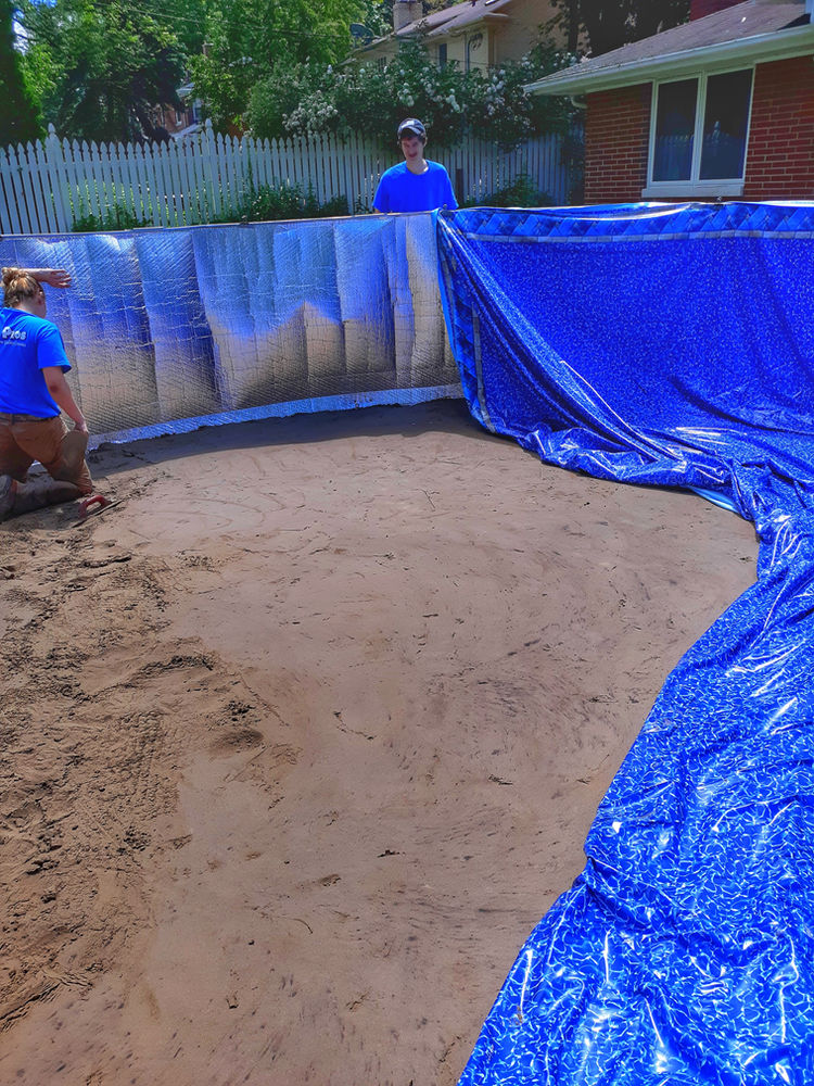 insulation under above ground pool