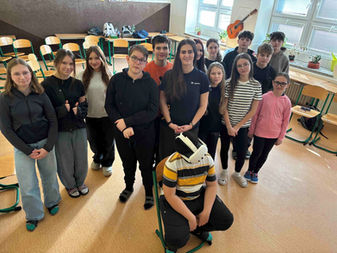 Řvi potichu, brácho