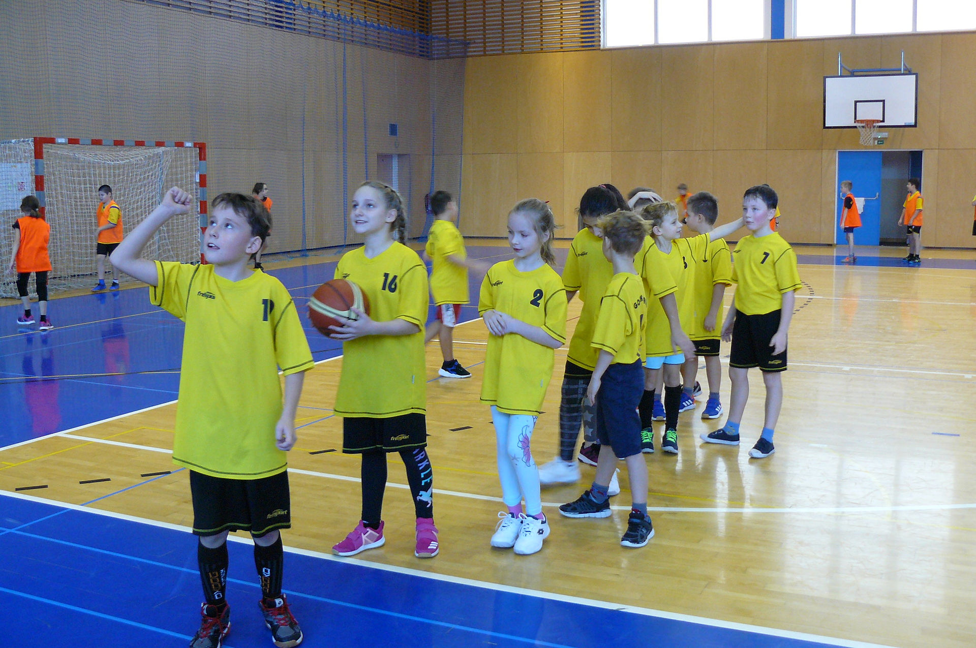 basket-prosinec-2019-03