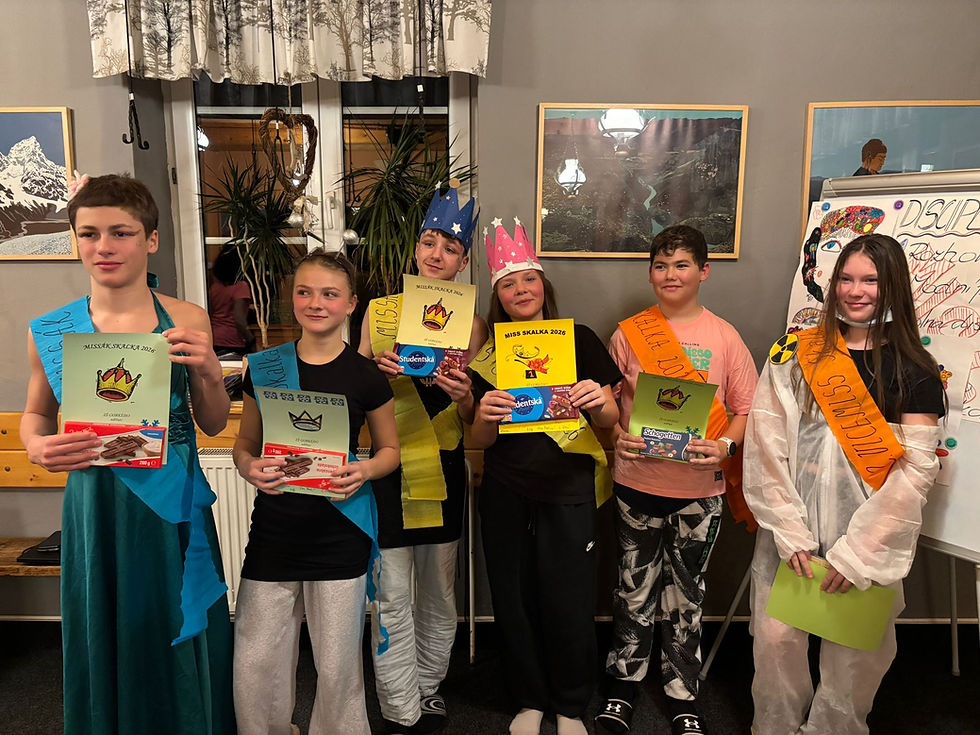 Lyžařský výcvik zakončen závody a dalším zábavným večerem