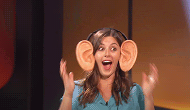Gif de chica con orejas gigantes