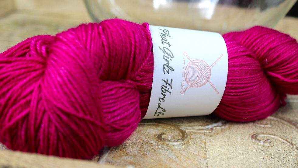 phat girlz fibre 80/20 superwash fingering yarn flamingo