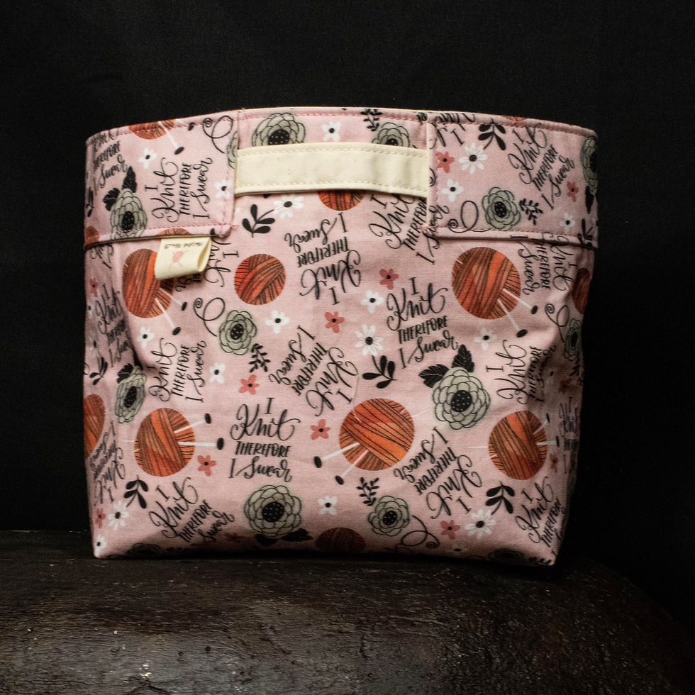 phat girlz fibre i knit small bucket bag stock photo