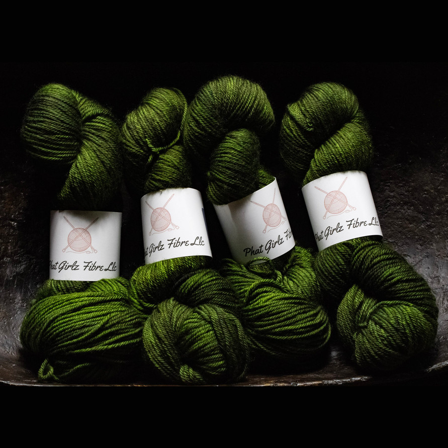 phat girlz fibre dk weight hoah stock photo