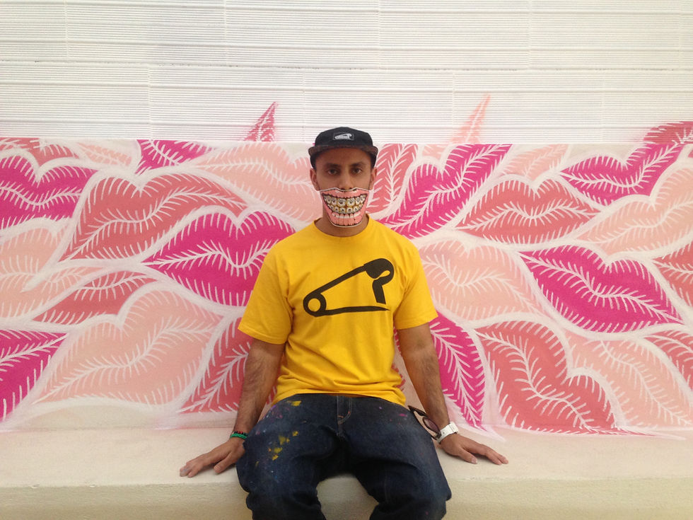 Urban Artist PINS paints Lipweed mural at Lecco Milano bar