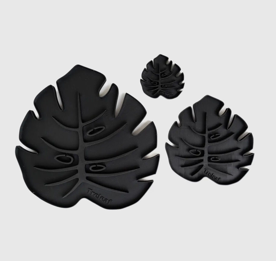 Thumbnail: Tera Sausr-Monstera Leaf Shaped Humidity Tray