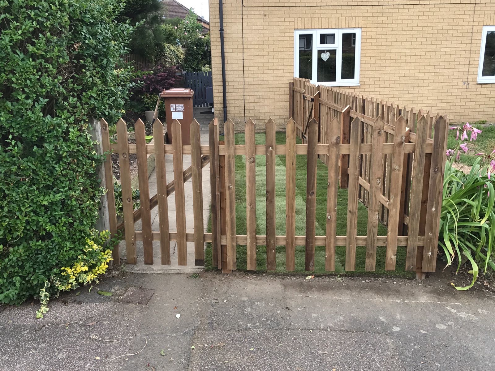 Picket Fencing