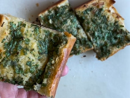 Roasted Garlic Garlicky Bread