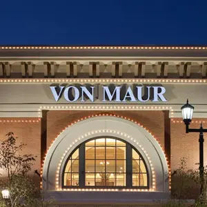 Von Mauer at North Point Mall