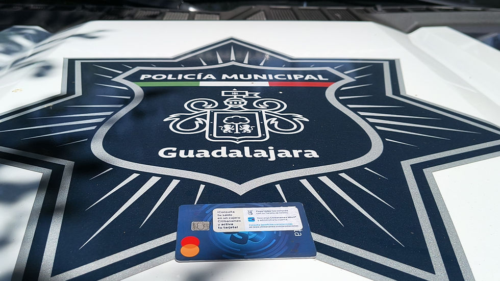 Detención en Jardines Alcalde: Capturan a presunto "desplazador" de tarjetas bancarias