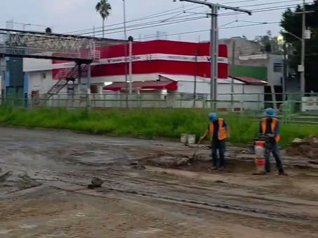 Reabren la circulación en Avenida Colón tras reparar socavón en la colonia Colón Industrial