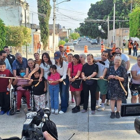 Presidenta Verónica Delgadillo entrega renovación de calles en Tetlán con inversión de 5.2 mdp